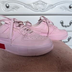 Nike Women's Light Pink Sneakers